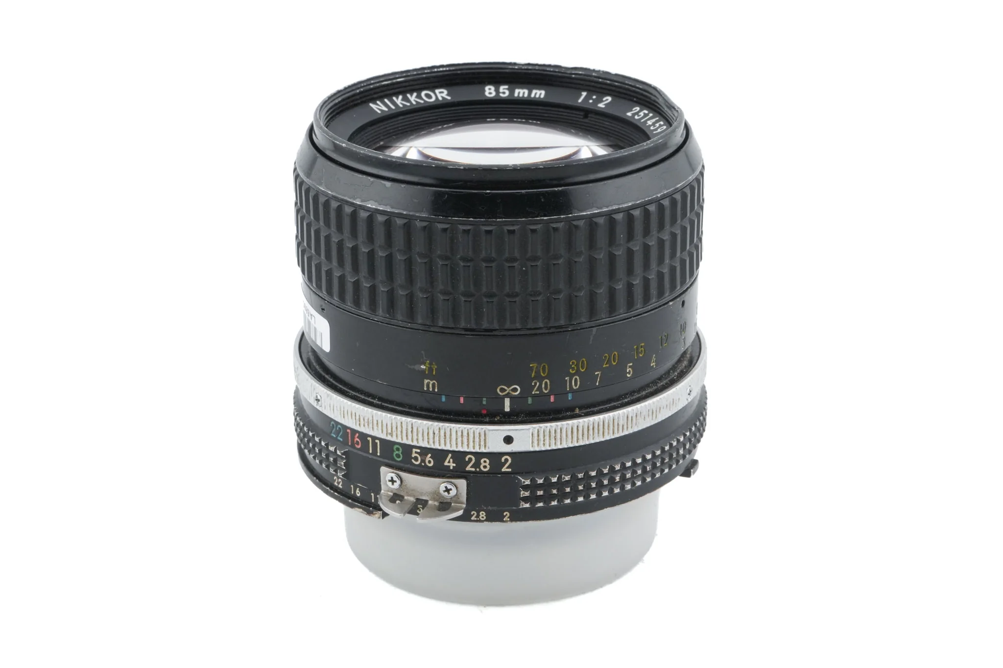 Nikon 85mm f2 Nikkor AI